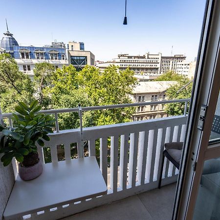 Romana Vibe Elegance In The Heart Of The City Bucareste Exterior foto