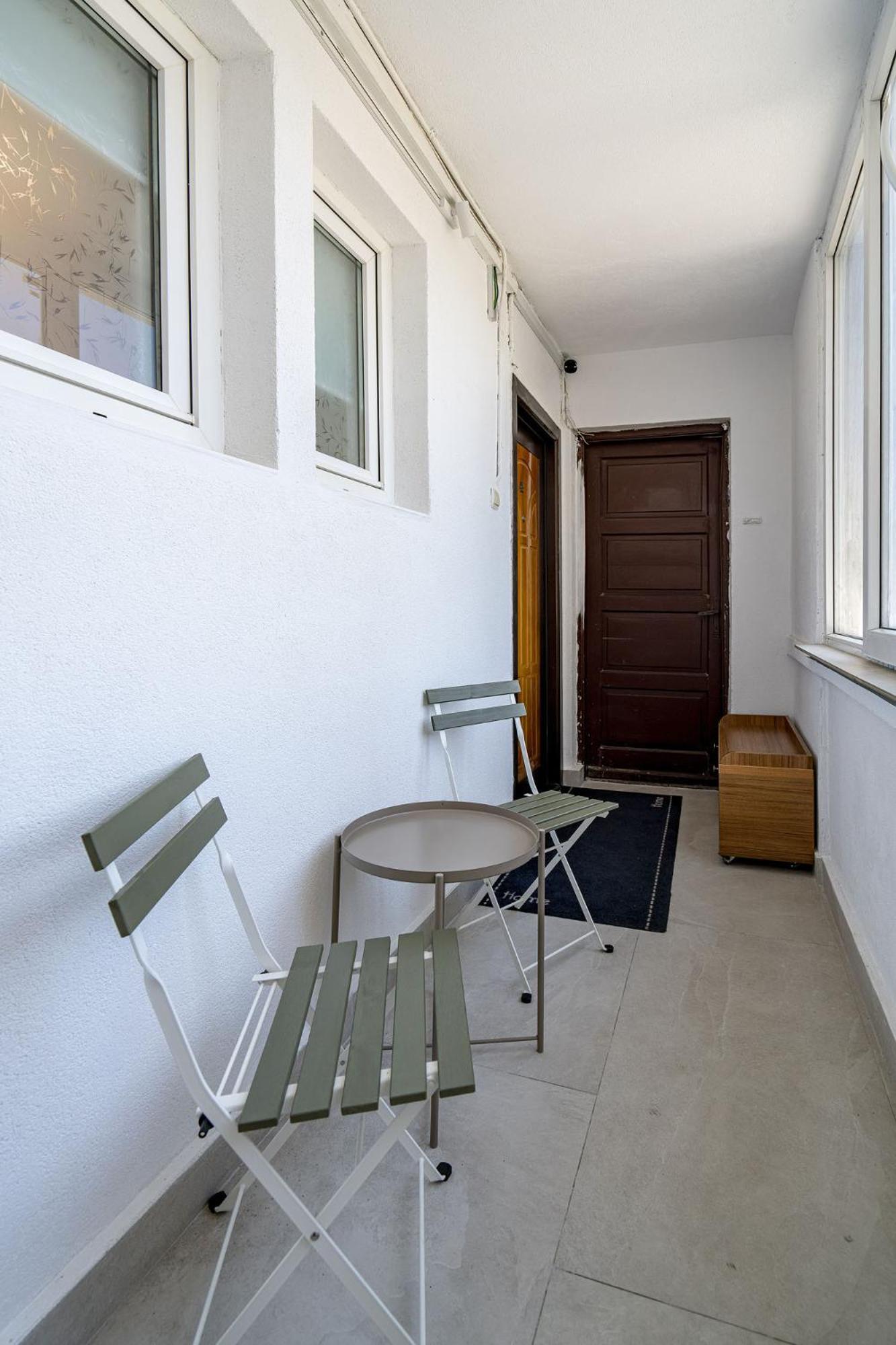 Romana Vibe Elegance In The Heart Of The City Bucareste Exterior foto