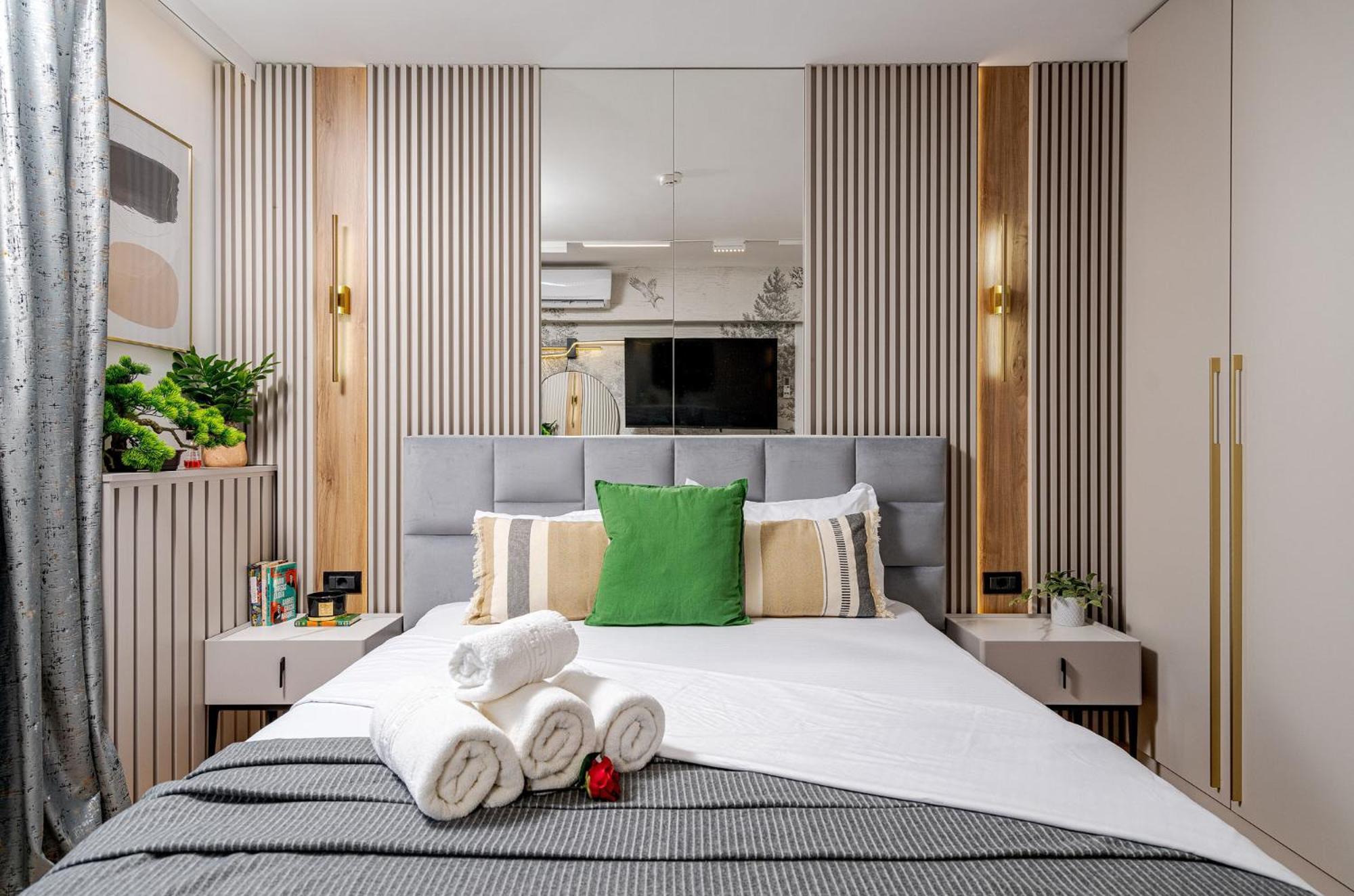 Romana Vibe Elegance In The Heart Of The City Bucareste Exterior foto