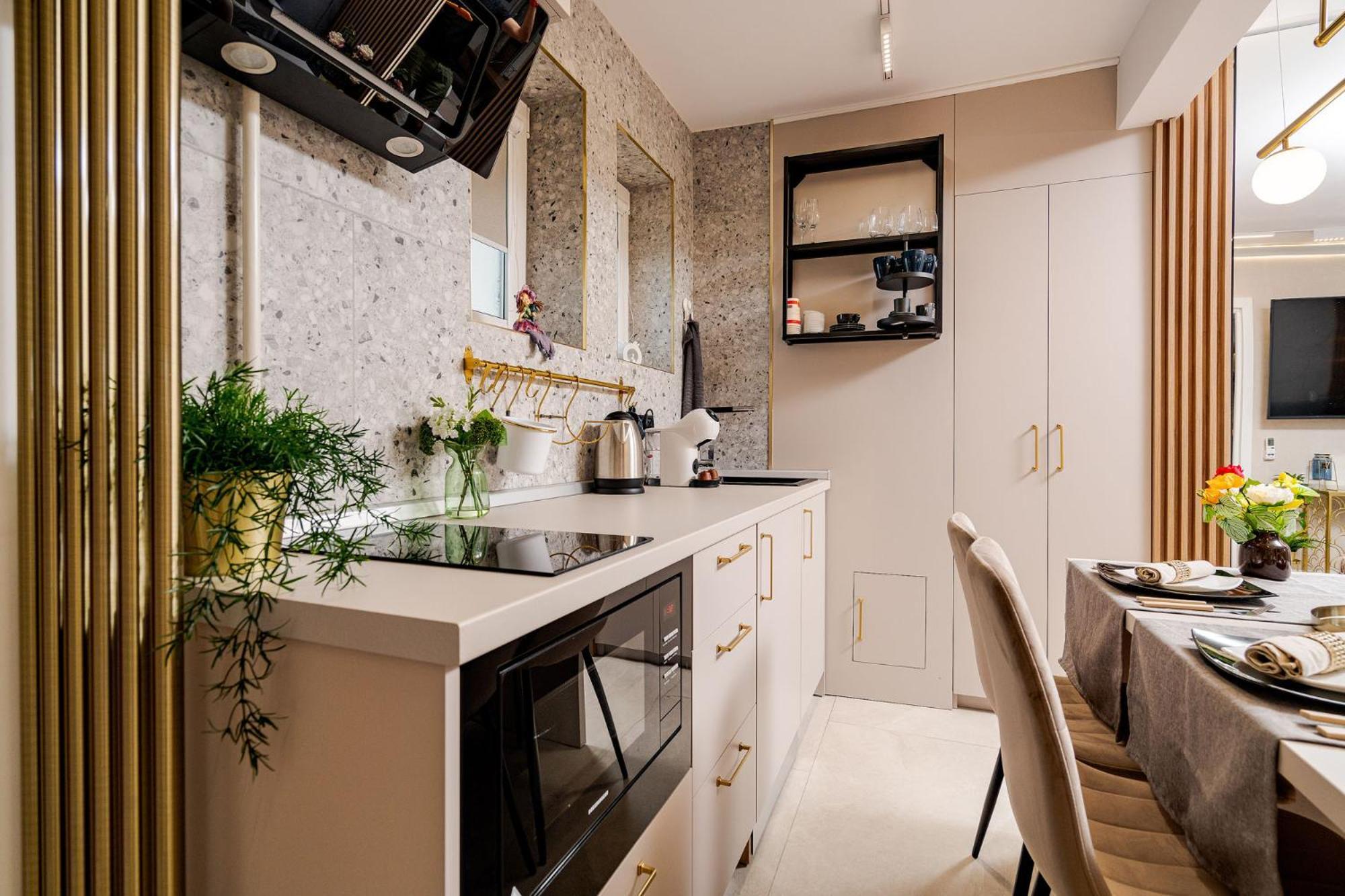 Romana Vibe Elegance In The Heart Of The City Bucareste Exterior foto
