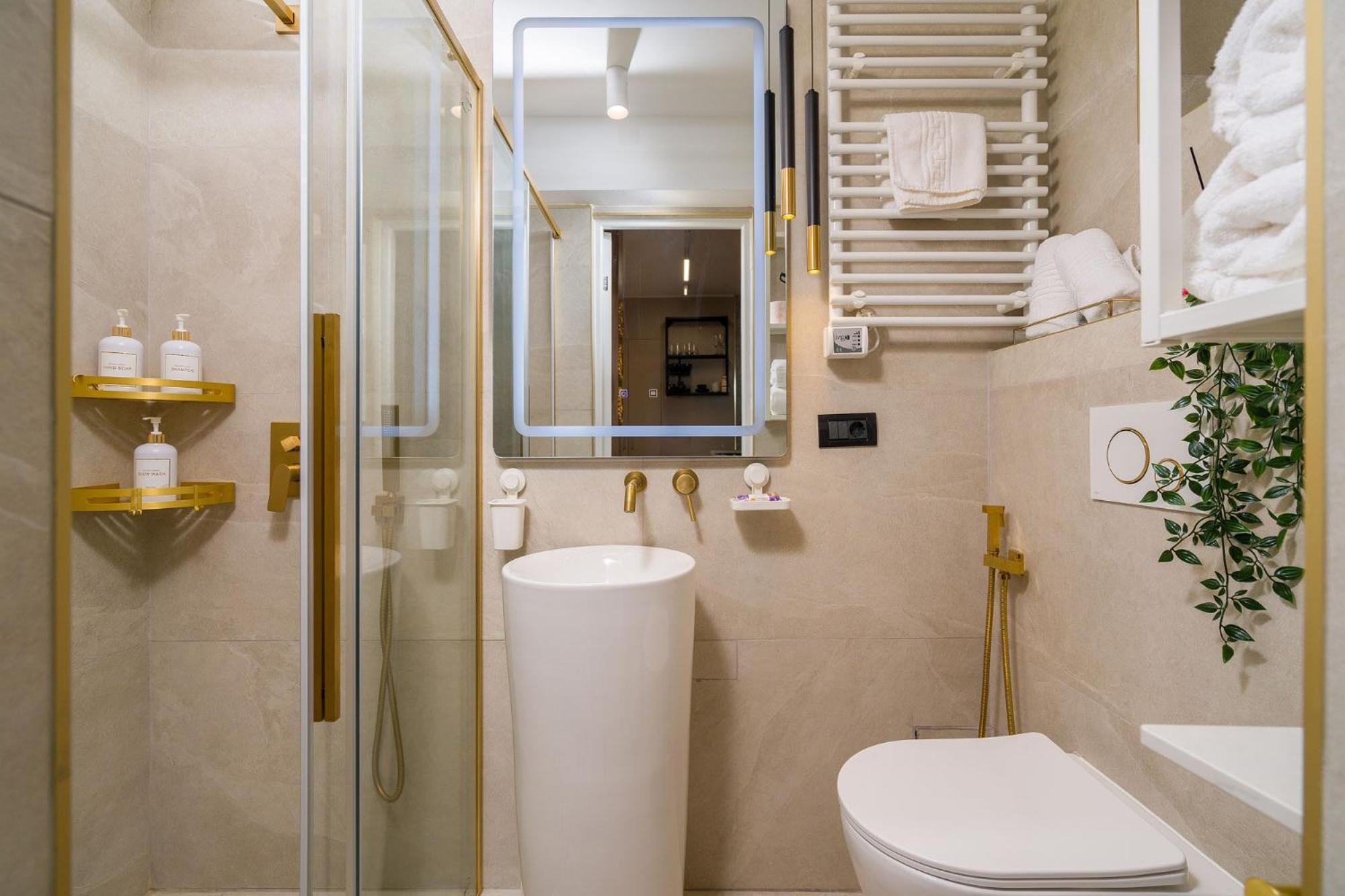 Romana Vibe Elegance In The Heart Of The City Bucareste Exterior foto